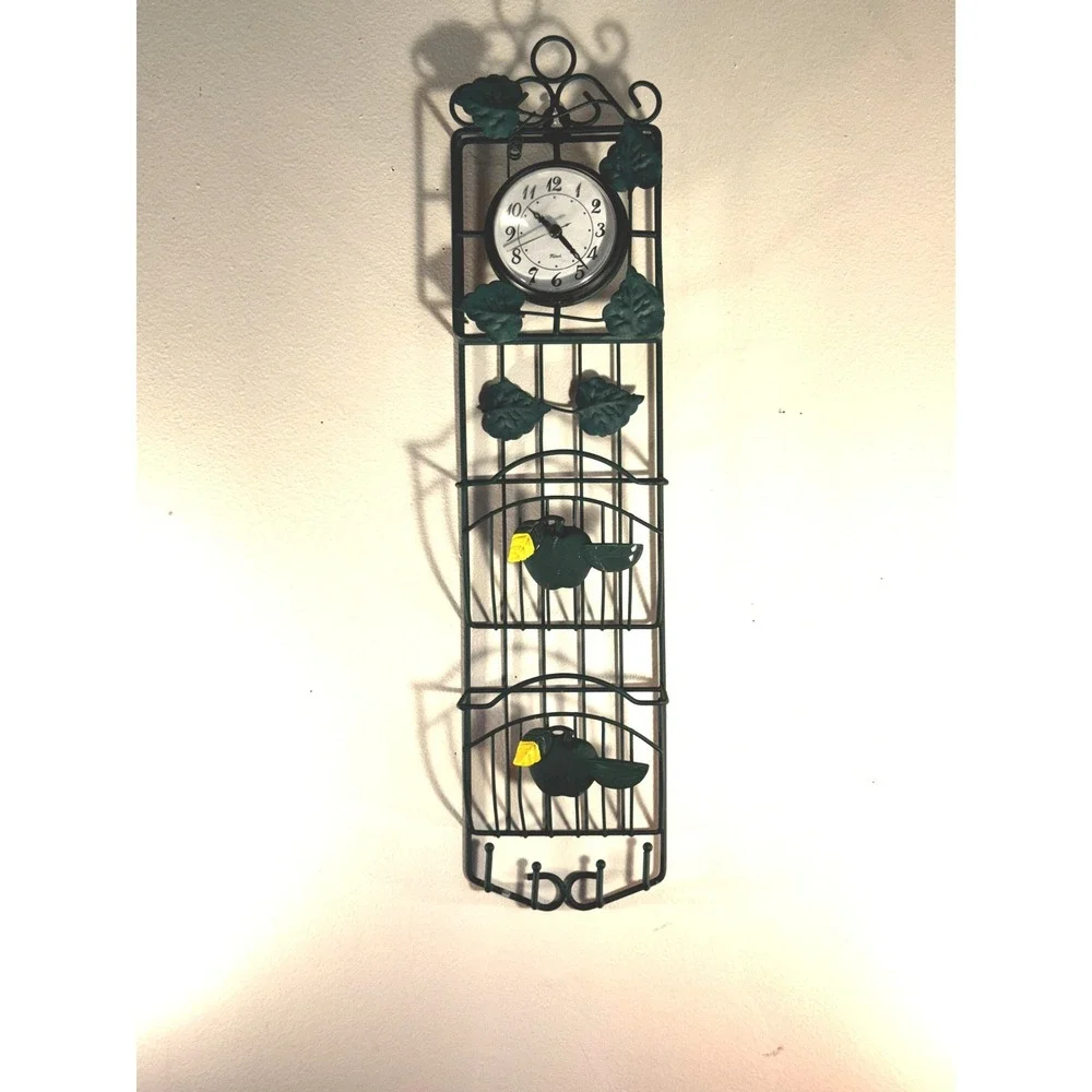 Vintage Dark Green Metal Wall Clock Mail Organizer Key Rack Apple Leaf Decor